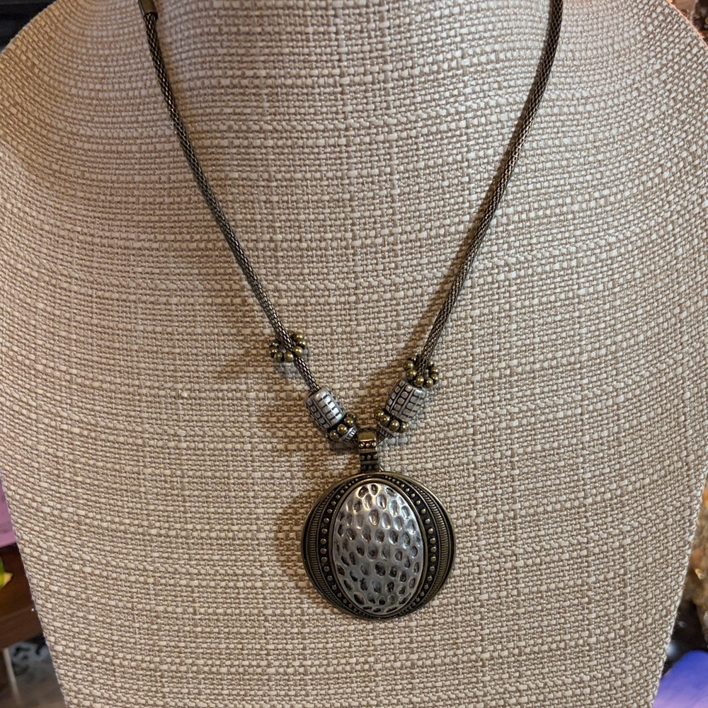 Premier Designs Textured Silver and Gold Necklace